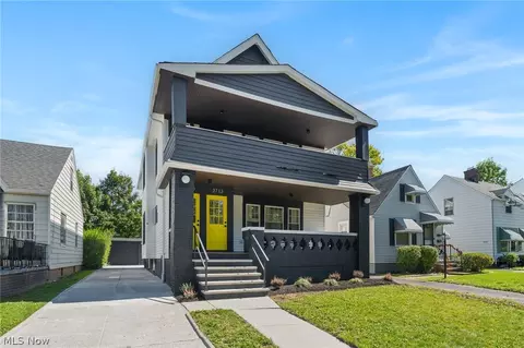 3713 Menlo Rd, Shaker Heights, OH 44120
