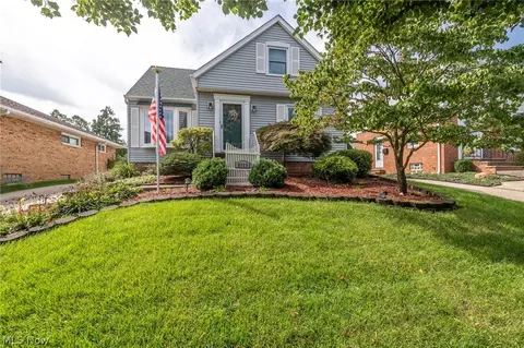 8713 Memphis Villas Blvd, Brooklyn, OH 44144