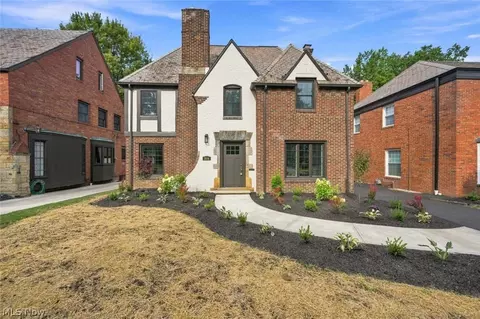 2606 Edgerton Rd, University Heights, OH 44118