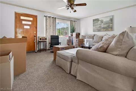 Living - 2540 E 35th St, Lorain, OH 44055 photo 2 of 2