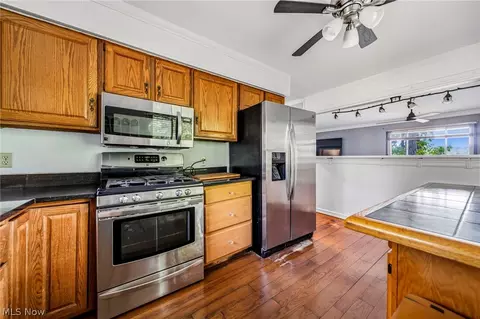 Kitchen - 4788 River Rd, Perry, OH 44081 photo 3 of 3