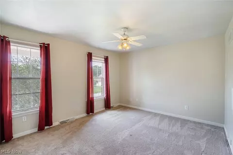 8549 Reserve Ct, Youngstown, OH 44514 photo 28