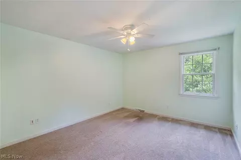 8549 Reserve Ct, Youngstown, OH 44514 photo 29