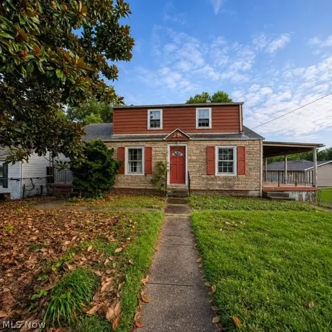1602 28th St, Parkersburg, WV 26101