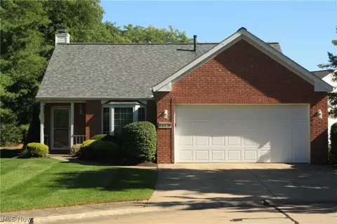 22275 Harvest Oval, Strongsville, OH 44149