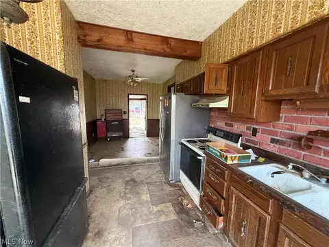 116 5th Ave, Chardon, OH 44024 photo 9