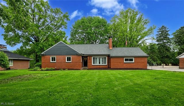 3021 Fulton Dr NW, Canton, OH 44718