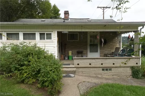 56505 Boyd Ave, Bridgeport, OH 43912
