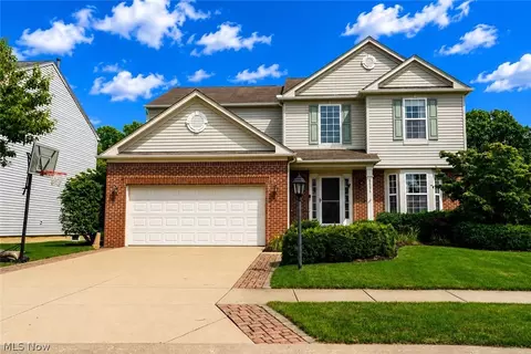 8858 Jordan Ct, North Ridgeville, OH 44039