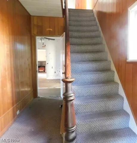 Entry Way - 75 E Bridge St, Berea, OH 44017 photo 1 of 3