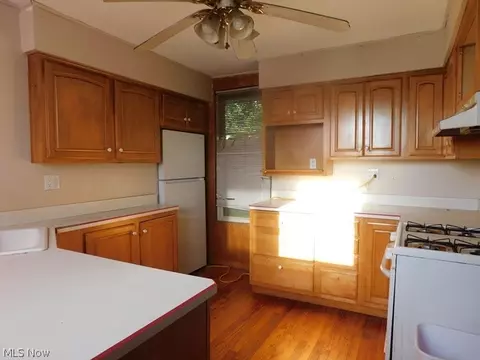 Kitchen - 75 E Bridge St, Berea, OH 44017 photo 1 of 2