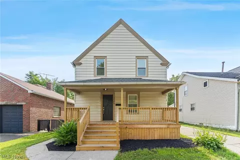 3569 W 136th St, Cleveland, OH 44111