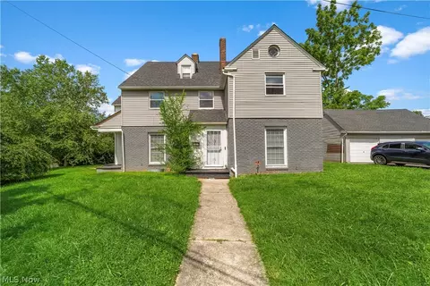 3113 Ashwood, Cleveland, OH 44120