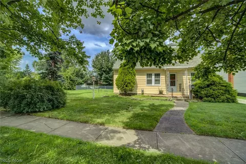 4312 Kenmore Ave, Parma, OH 44134