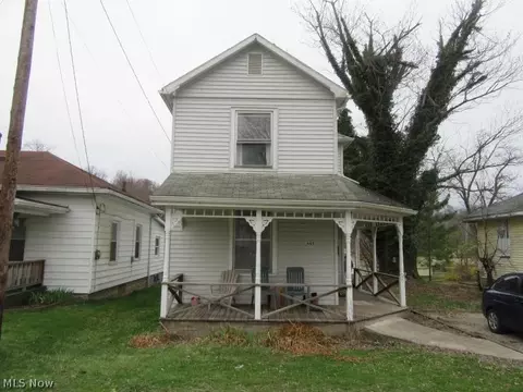 465 Stewart St, Zanesville, OH 43701