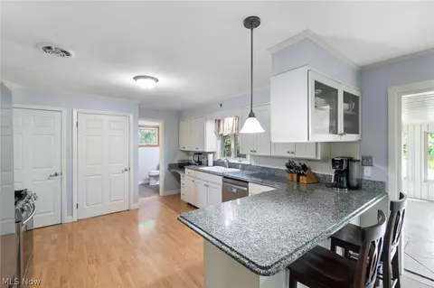 Kitchen - 4047 Steiner Rd, Creston, OH 44217 photo 4 of 4