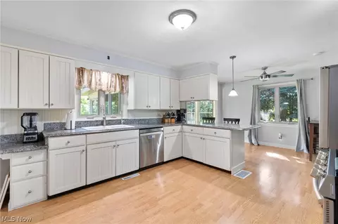 Kitchen - 4047 Steiner Rd, Creston, OH 44217 photo 1 of 4