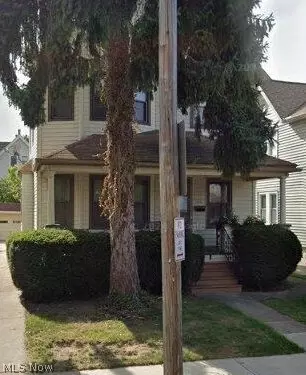 1426 Orchard Grove Ave, Lakewood, OH 44107