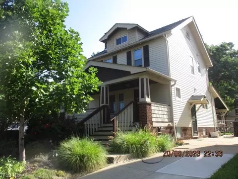 3755 Highland Rd, Cleveland, OH 44111