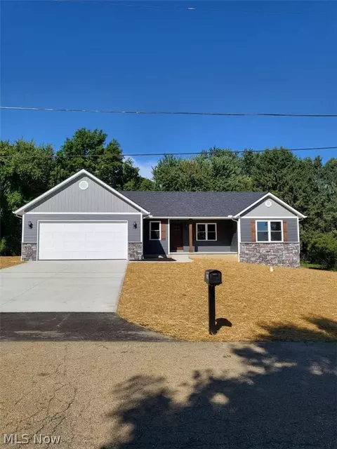1175 Cyril Ave SW, Massillon, OH 44647
