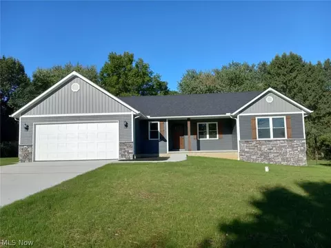 1175 Cyril Ave SW, Massillon, OH 44647