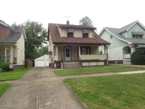 3712 Washington Park Blvd, Newburgh Heights, OH 44105