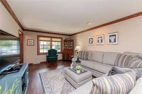 Other - 316 Crestview Dr, Elyria, OH 44035 photo 1 of 11