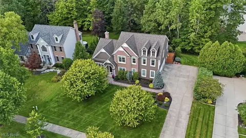 View/Area - 120 Pinehurst Dr, Aurora, OH 44202 photo 1 of 5