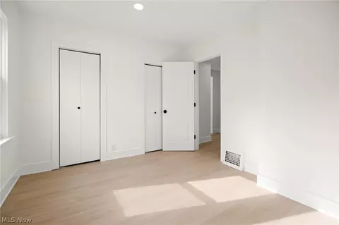 Bedroom - 4597 Elyria Ave, Lorain, OH 44055 photo 2 of 11