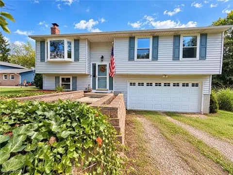 7900 Twin Hills Rd, Streetsboro, OH 44241