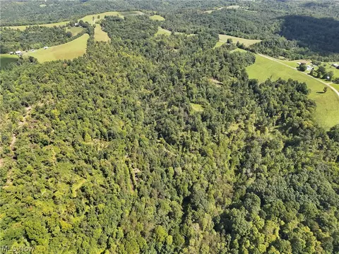 Crum Ridge Rd, Caldwell, OH 43724
