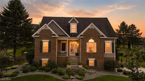 113 Pinecrest Dr, Saint Clairsville, OH 43950