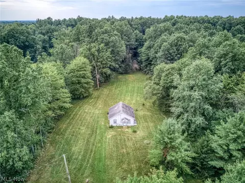 Exterior - 8386 Yale Rd, Rootstown, OH 44272 photo 13 of 16