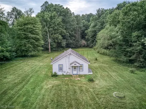 Exterior - 8386 Yale Rd, Rootstown, OH 44272 photo 10 of 16