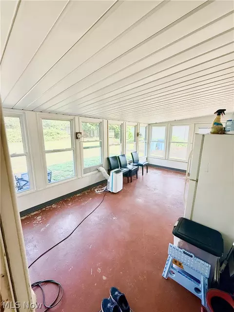 Exterior - 2659 Laforce Dr, Akron, OH 44319 photo 6 of 7
