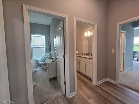 Entry Way - 6029 Coventry Cir, Huron, OH 44839 photo 5 of 7