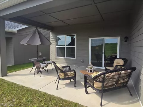 Exterior - 6029 Coventry Cir, Huron, OH 44839 photo 7 of 9