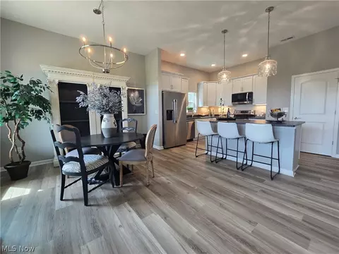 Dining - 6029 Coventry Cir, Huron, OH 44839 photo 1 of 4