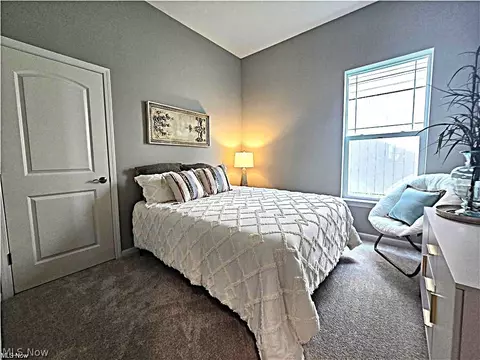 Bedroom - 6029 Coventry Cir, Huron, OH 44839 photo 3 of 4