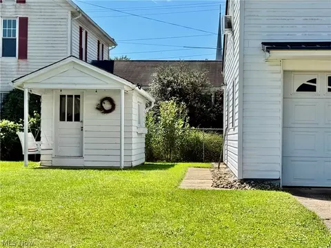 Exterior - 106 Stealey St, Middlebourne, WV 26149 photo 4 of 5