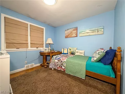 Bedroom - 686 Forestridge Dr, Boardman, OH 44512 photo 1 of 3
