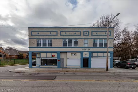 8403 Detroit Ave, Cleveland, OH 44102