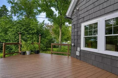 Exterior - 7912 Middlesex Rd, Mentor, OH 44060 photo 9 of 16