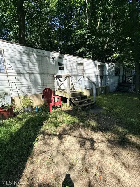 7339 Squirrel Rd, Williamsfield, OH 44093 photo 2
