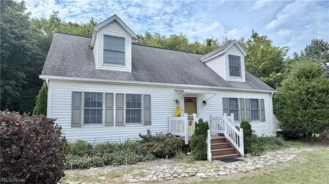 404 Sweetvalley, Kelleys Island, OH 43438