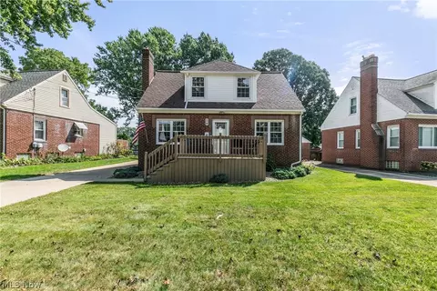 29 Davenport Ave, Akron, OH 44312