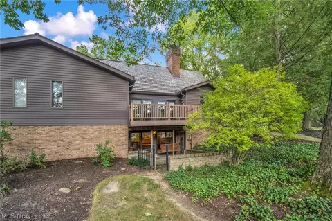 Exterior - 6131 Cedar Ln NW, Canton, OH 44708 photo 4 of 4