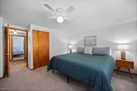 Bedroom - 814 Mohawk Dr, Huron, OH 44839 photo 2 of 4