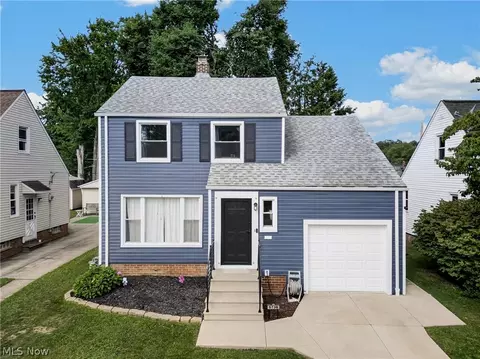 5738 W 45th St, Parma, OH 44134