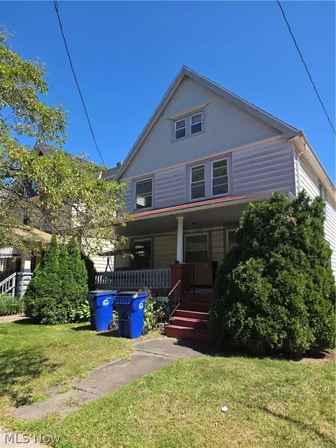 3235 W 88th St, Cleveland, OH 44102